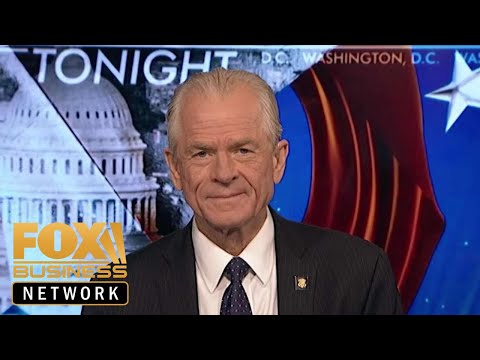 Peter Navarro: Yield curve is inverting due to bullish circumstances