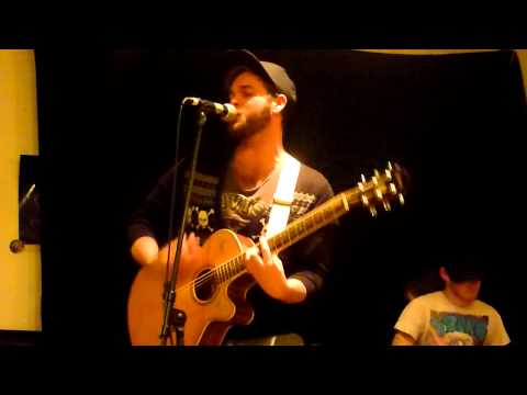 Tree House Fire-Mr. Boombastic Shaggy cover live at The Lounge Bar, Alton: 17th Feb '11