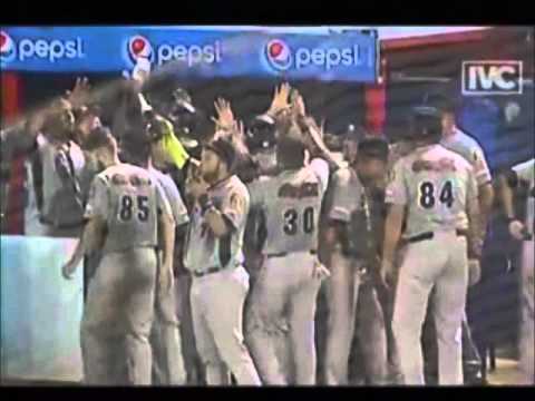 Doblete de Cleuluis Rondón | Leones del Caracas | LVBP 2015-2016