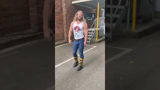 Throwback to Thor Love and Thunder with Chris Hemsworth 😂 Only the best boots for the Son of Odin