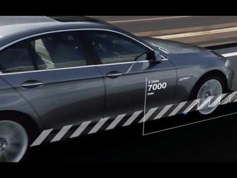 자동 8단 스텝트로닉 변속기가 적용된 NEW BMW 5시리즈