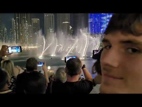 Dubai Fountain March 2, 2023 - Heroe, Enrique Iglesias