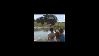 preview picture of video 'Unadilla Jeep Jump'