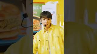 Download lagu Butter 💛💛💛 #BTS #btsarmy #concert #butter mp3