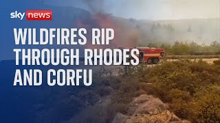 Wildfires: Corfu and Rhodes &#39;in crisis&#39; as fires blaze on islands