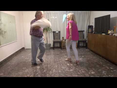 ROMANCE de PLUMAS VERDES L y J cámara