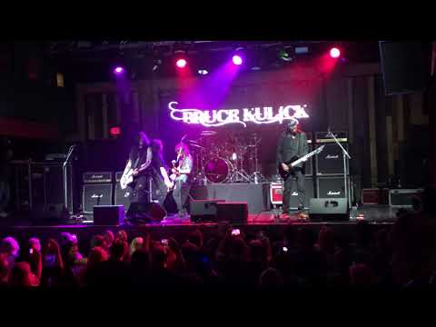 Jacob Reese Thornton joins Bruce Kulick, Todd Kerns, and Brent Fitz for “Rock & Roll All Night” KISS