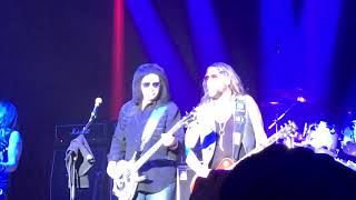Gene Simmons Of KISS - Lynn, Ma. 2/16/18 Partial Show Lots of Rare Songs!