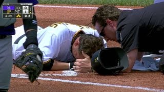 COL@PIT: Vogelsong leaves game on HBP that scores run