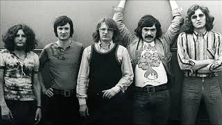 Skaldowie - Wszystko Kwitnie Wkoło