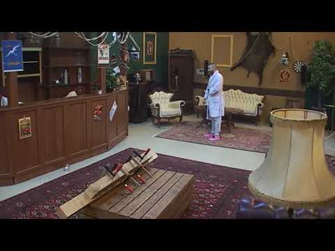 Zadruga - Sara i Vojke vode ljubav u pabu, Filip ih prekida - 21.03.2018.