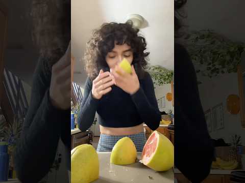 Grapefruit juice story time #kitchengadgets #coldpressjuicer #amazonmusthaves #manualjuicer