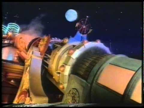 Disneyland Paris 1995 Room TV - Larger Excerpt