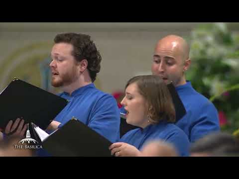 Christus Resurgens (Anerio) - Choir of the Basilica of the National Shrine