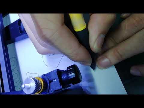 Jinka GC series cutting plotter - Reset the laser (Version 2)