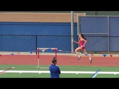 VarG 400m vs Servite & Rosary 3-7-18 - Los Alamitos Girls