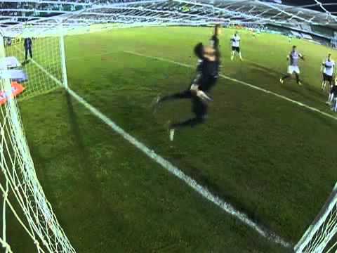 Coritiba 2 x 1 Fluminense - Melhores Momentos - 4° Rodada - Brasileirão 2013