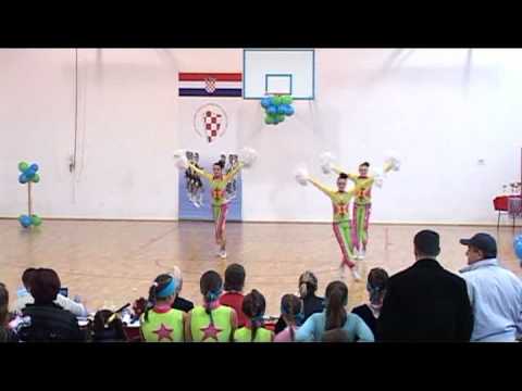 VG majorettes - juniori1 trio pp '11