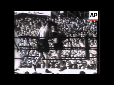 Schmeling Defeats Neusel At Hamburg