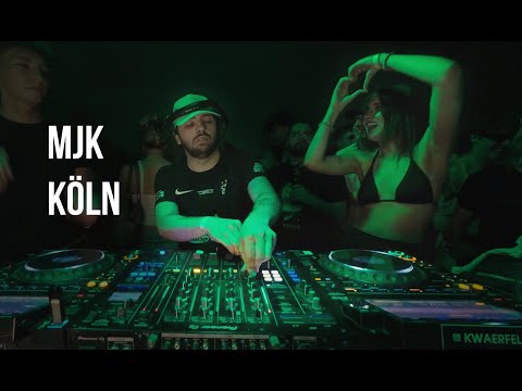 MJK @ Schrotty Cologne | Trance & Bounce DJ Set | BZZBZZ Techno