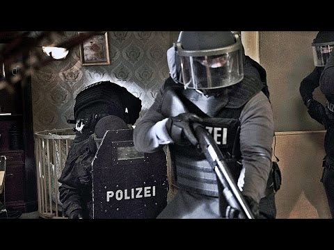 WIR WAREN KÖNIGE | Trailer [HD]