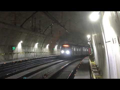 Metrô de São Paulo CAF 500 Fase II Linha 5 - Lilás Estação Eucaliptos