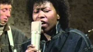 Joan Armatrading - Livin For You Baby HQ