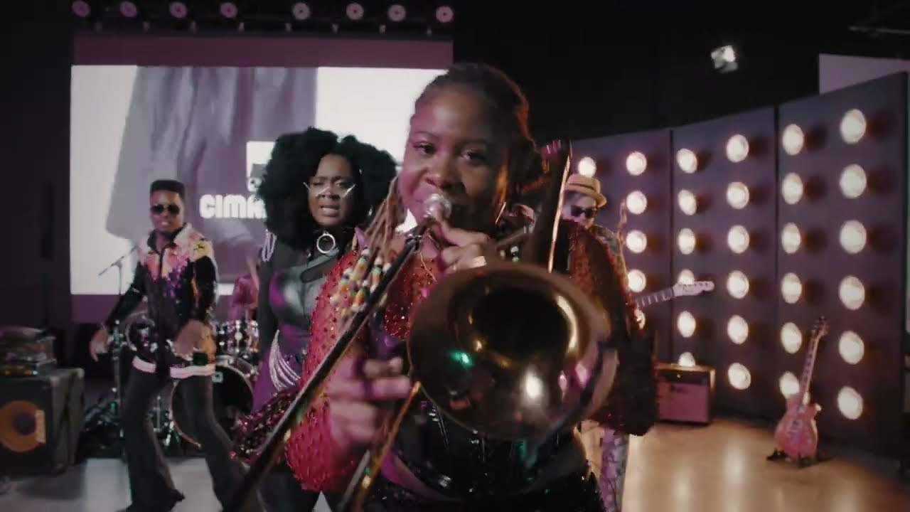 Relajao - Cimafunk & La Tribu (Te Toca) - Live Official Clip