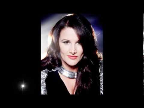 Sam Bailey sings If I Were A Boy