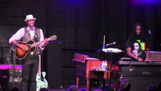 KEB&#39; MO&#39; -  &quot;City Boy&quot;   8/9/15 Heritage Music BluesFest