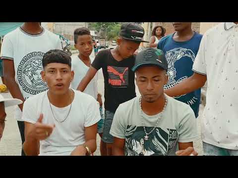 UMI PLACS - La figura Martinez ft Lil King (previa)