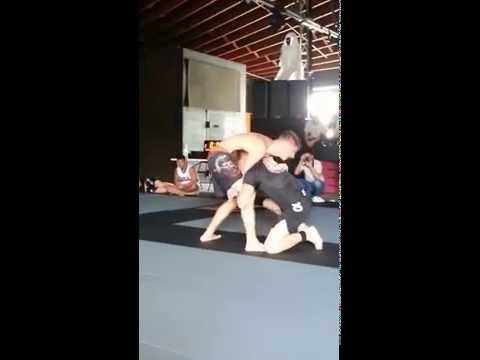 Bobby Allen vs Oscar Gugala - Sunday Rollout