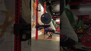 Re: [問題] 請問我深蹲有無改善