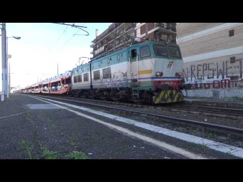 E655.541 sul MRS 57300 Piedimonte V.S.L. Aquino - Civitavecchia, in transito a Roma Tuscolana