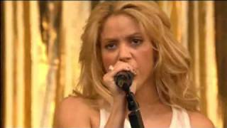 Shakira-Islands live on Glastonbury Festival