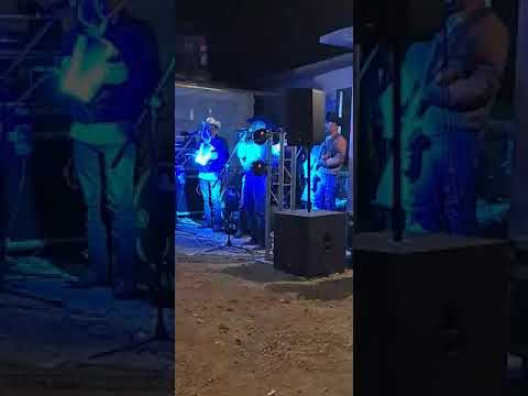 #talentomusicrubdel23 #LEGENDARIOSDESALTILLO prendiendo el cerro en #BUÑUELOSCOAH.