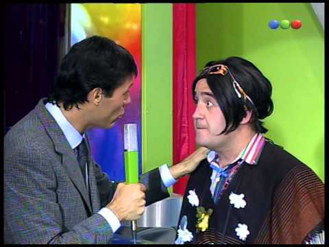 Waldo introduces his mother - Videomatch 99