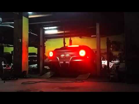 MAMMA MIA! Ferrari F12 Berlinetta w/ Armytrix Test Pipes x Titanium Valvetronic Exhaust