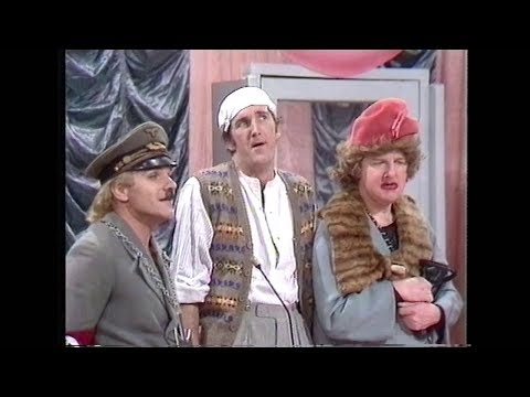 Freddie Starr's Variety Madhouse (ITV, 1st December 1979)