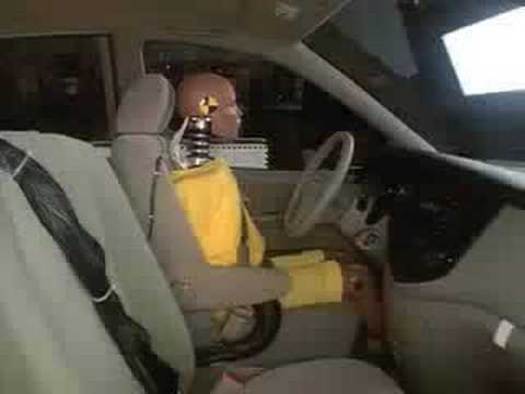 Crash Test 2000 - 06 Mazda MPV (Side) IIHS