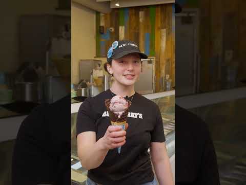 Two new flavor crushes! Look for them exclusively at your local Scoop Shop.