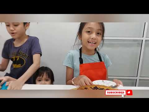 Chef Thara bakes Blueberry Cheesecake ( translated in Malay, Chinese & Arabic )