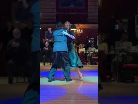 Interpretamos um lindo Tango na Milonga Alma Latina em Curitiba! Sábado 30/08/2025