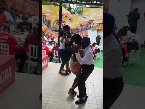 Silvia Bento & Puto Catete semba dance in Angola Unidade Africana, Os Kiezos & Lulas da Paixao