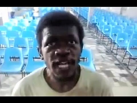 O QUE ACONTECEU COM O MENDIGO QUE ENTROU NA IGREJA E SOLTOU A VOZ