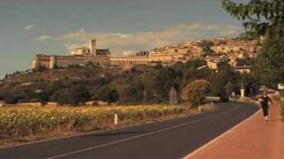 preview picture of video 'Assisi. Città di San Francesco.'