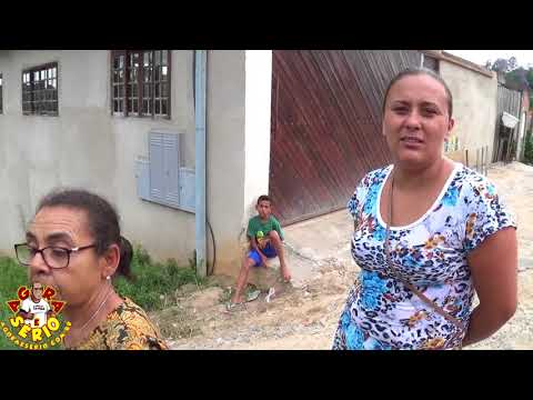 Moradores da Rua Narciza de Moraes da Favela do Justinos preferem mudar para São Lourenço da Serra do que conviver com o descaso dessa rua .