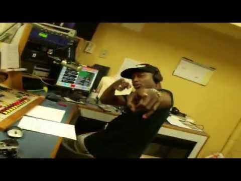 Dem Squad Boyyz Ft. Melo T - Que To Go "Video"  (In Studio @ Foxie 105) #FreeC43