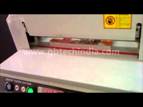 Paper Cutter Electric 450VS+ (A3) / 17inch