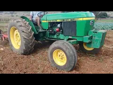 John Deere 2140 Delights South African Farmer!! Get yours today from me. Details ln the description.